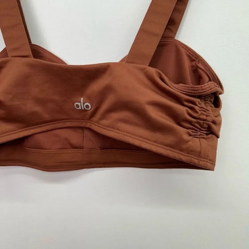 Alo Yoga Women’s Airbrush Cinch Bra in Rust Orange - Picture 5 of 9